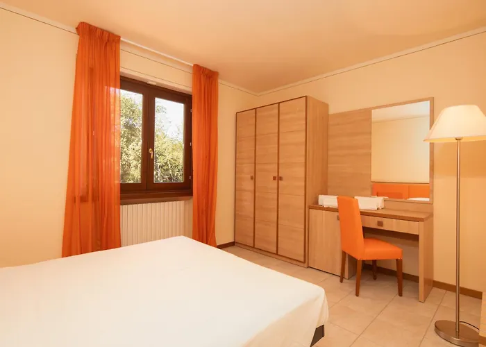 Diamante By Vacavilla *